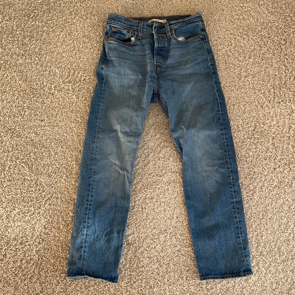 Levi’s wedgie jeans